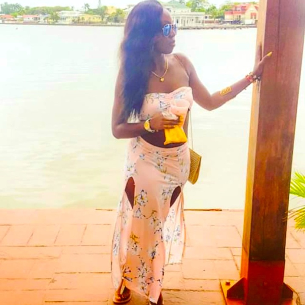 2 piece BooHoo Floral skirt set